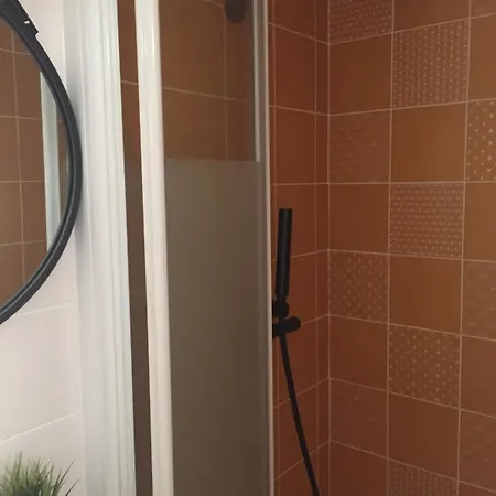 Small In The Heart Of The 7th Arrondissement Ideal For An Urb Apartman Lyon